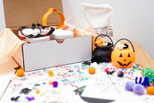 Load image into Gallery viewer, Halloween Sensory Play Dough Kit
