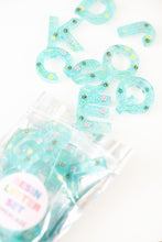 Load image into Gallery viewer, Bees Resin Letters
