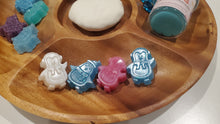 Load image into Gallery viewer, Penguin Loose Parts
