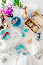 Load image into Gallery viewer, Mermaids Play Dough Kit
